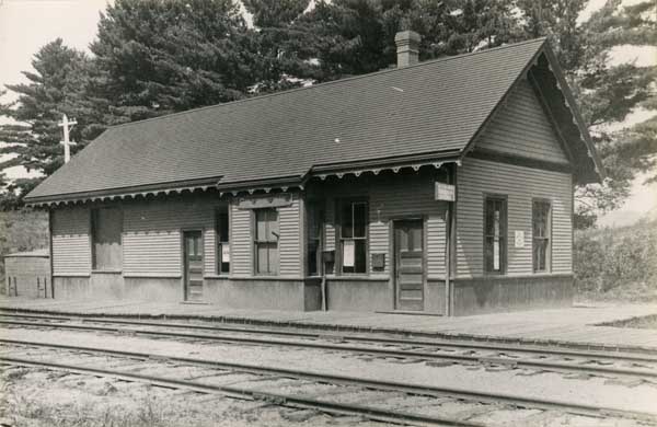 Gilbertville Station