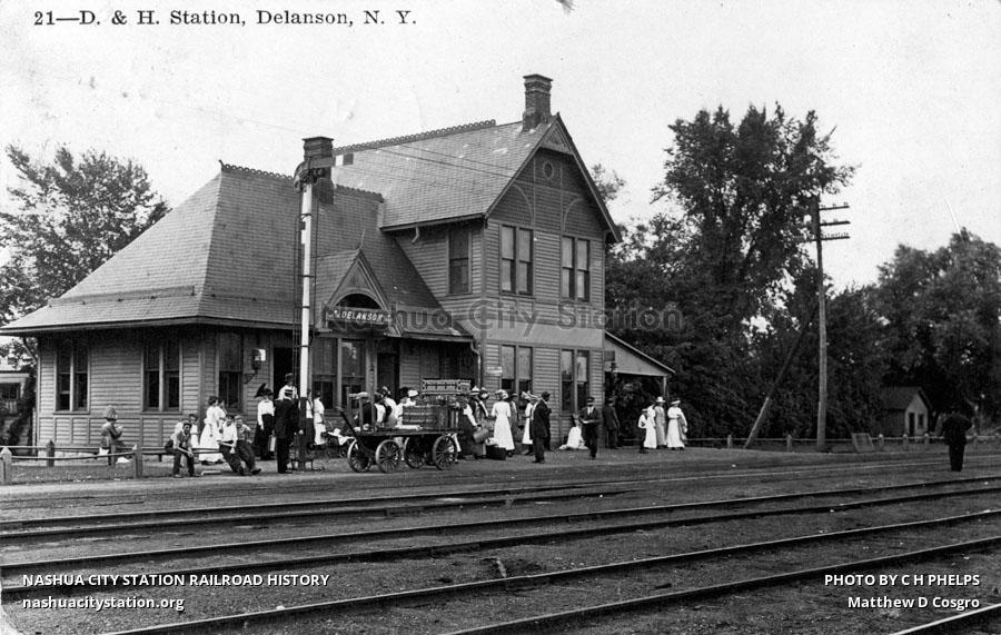 Postcard Delaware & Hudson Station, Delanson, New York Railroad History