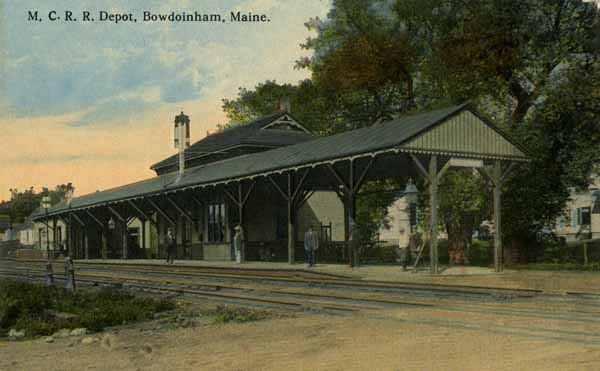 Postcard Maine Central Railroad Depot Bowdoinham Maine Railroad History 3024