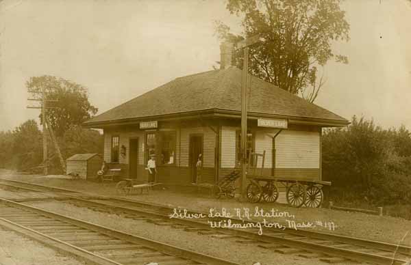 Postcard: Silver Lake Railroad Station, Wilmington, Massachusetts 