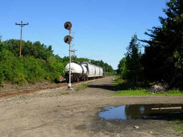 Nashua local heading north to Manchester