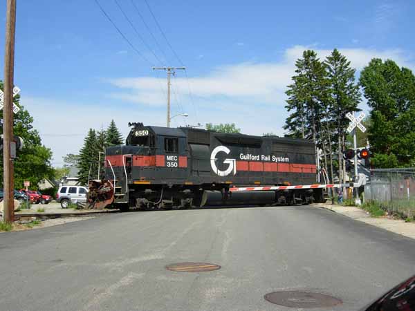 Pan Am Railways MEC 350 crossing Crown Street