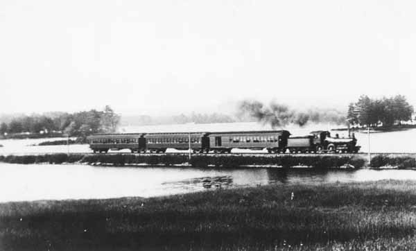 Webster, Massachusetts - New York, New Haven & Hartford Railroad East Thompson Branch