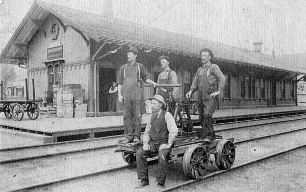 Handcar in front of Garden Street Railroad Station