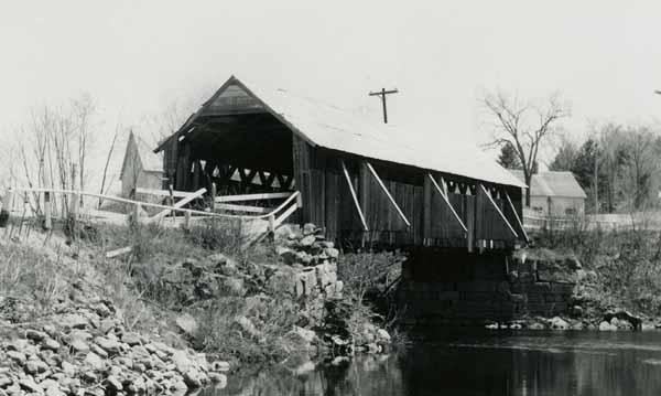 Lower Warner covered bridge