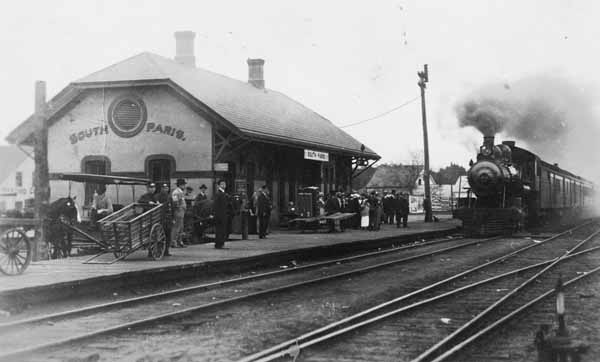 South Paris station