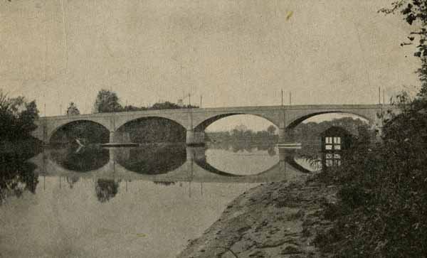 Merrimack River and New Cement Bridge connecting Nashua and Hudson, New Hampshire