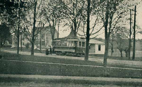 Waiting Station and Pollard Square, Plaistow, New Hampshire