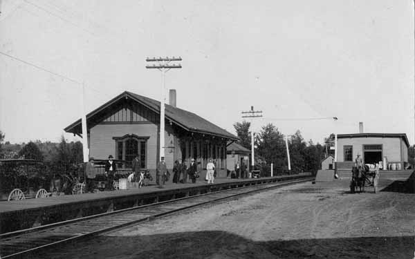 Readfield station