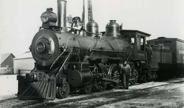 Boston & Maine Railroad #402 leads Train 15