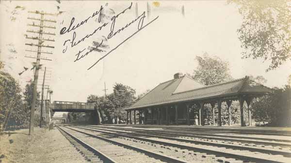 Auburndale Station