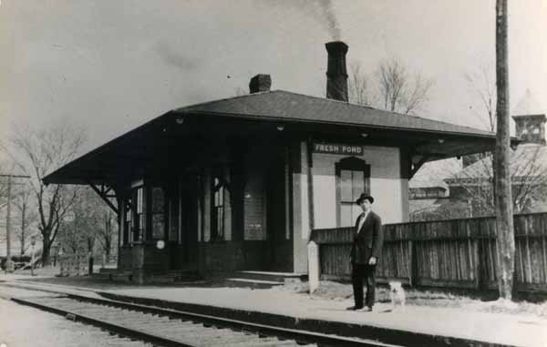 Fresh Pond Station