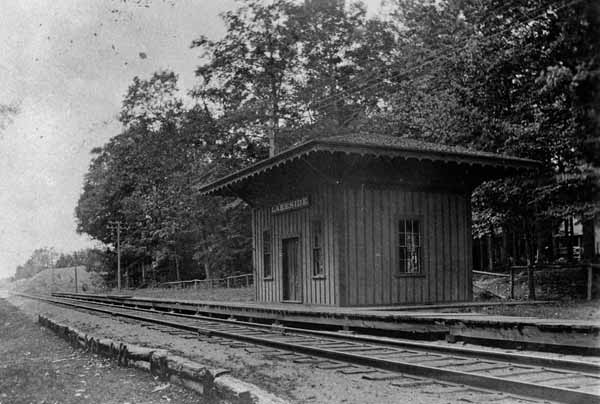 Lakeside station