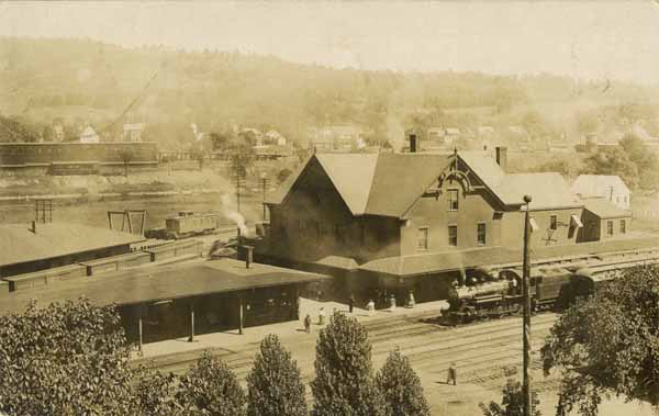 Postcard: Railroad Station, White River Junction, Vermont | Railroad ...