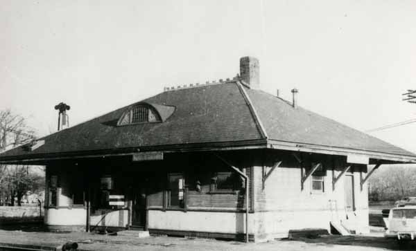 Postcard: Boston & Maine Railroad Station, West Concord, Massachusetts ...