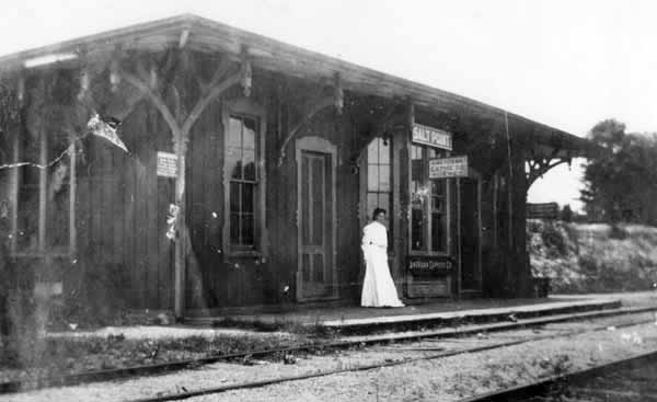 Central New England Railway Station, Salt Point, New York