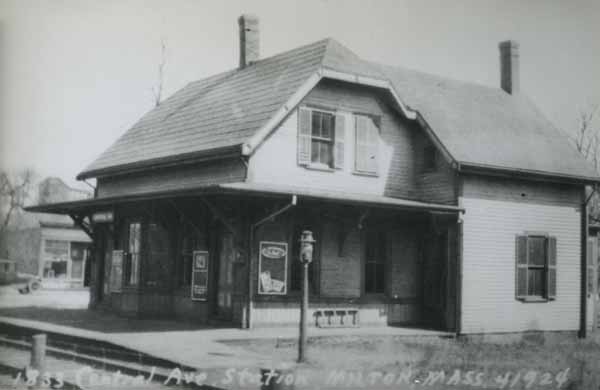 Central Avenue Station, Milton, Massachusetts