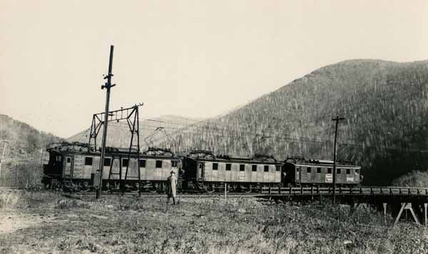 Boston & Maine Railroad #5002, 5000, 5005 at the Deerfield River Bridge