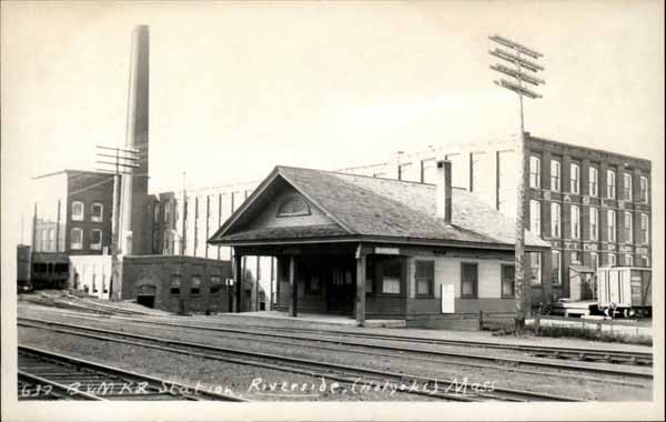 Boston & Maine Railroad Station, Riverside (Holyoke), Massachusetts